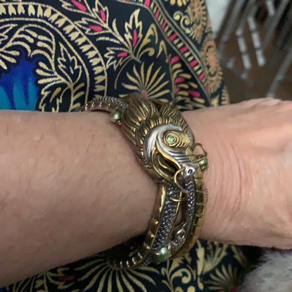 Dragon Bracelet with green pearls and peridot - Picture 5 of 5